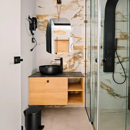 Luxury Ieros فيلة