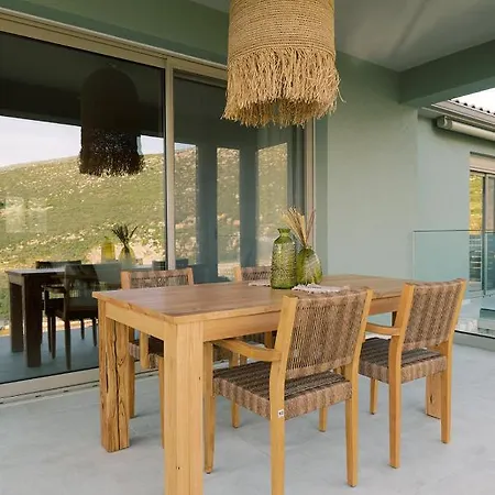 فيلة Luxury Ieros Ratzaklíon