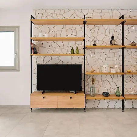 فيلة Luxury Ieros